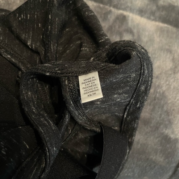 Victoria secrets sports tank top with open in back. - Picture 4 of 4